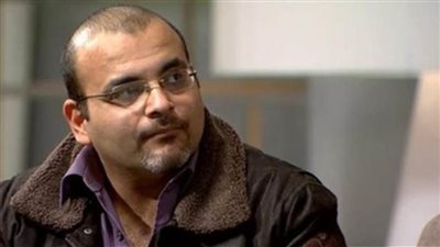 أيمن بهجت قمر يعاتب ساويرس ويهاجم مغنى المهرجانات