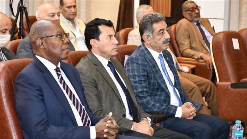 وزير الرياضة