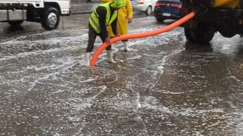 جهود رفع المياه من
