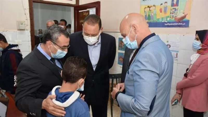 محافظ الشرقية يتابع