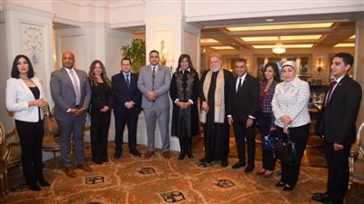 وفد تنسيقية الشباب يشارك في استعراض استراتيجية جديدة للتواصل مع المصريين بالخارج