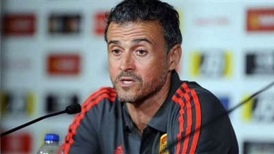 رونالدو يفضل مدرب إسبانيا لويس إنريكي لقيادة مانشستر يونايتد