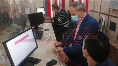 وكيل تعليم كفر الشيخ يشيد بمركز الشباك الواحد ومركز التطوير التكنولوجي