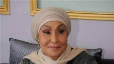  5 زيجات انتهت بالاعتزال وارتداء الحجاب.. محطات فارقة في حياة 