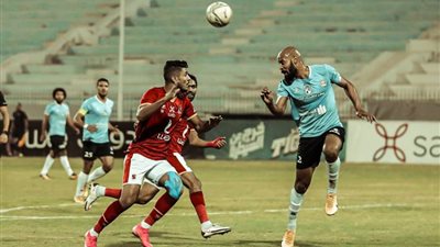 الشوط الأول | الأهلي يتقدم في موقعة غزل المحلة المثيرة بهدف وحيد