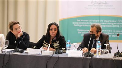 مايا مرسي: اهتمام مصري بمنظمة تنمية المرأة لتعزيز دورها في العالم الإسلامي