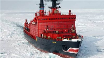 إبحار كاسحة جليد قطبية صينية للقيام بالبعثة العلمية الصينية الـ38 