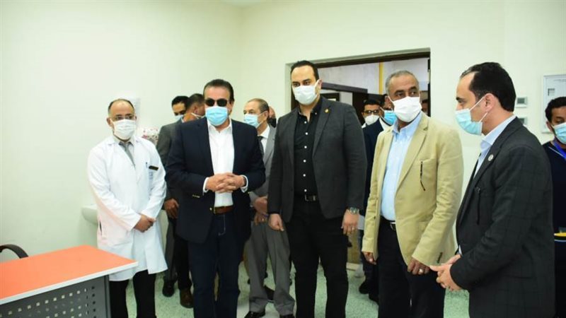 عبدالغفار في مستشفيات