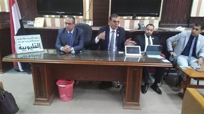 وكيل تعليم القليوبية: المشروع الوطنى للقراءة يستهدف المعلم والطالب المثقف 