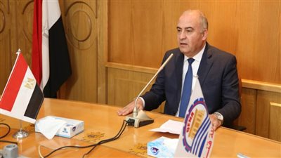 محافظ قنا: استلام معدات لدعم منظومة النظافة بتكلفة 6.4 مليون جنيه