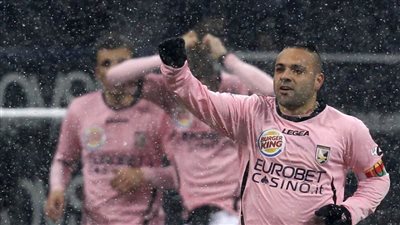 تأييد سجن لاعب يوفنتوس السابق 42 شهرًا