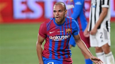 برايثوايت: تشافي يريد التغيير..وسيكون لي دور مهم مع برشلونة