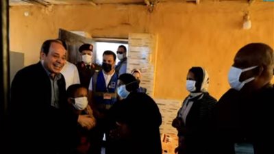 الرئيس السيسي يوجه بضم قرى مركز أسوان لمبادرة 