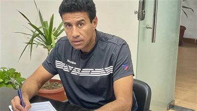 اللجنة الأولمبية تعيد أمير وجيه لسباق الترشح على رئاسة اتحاد الاسكواش