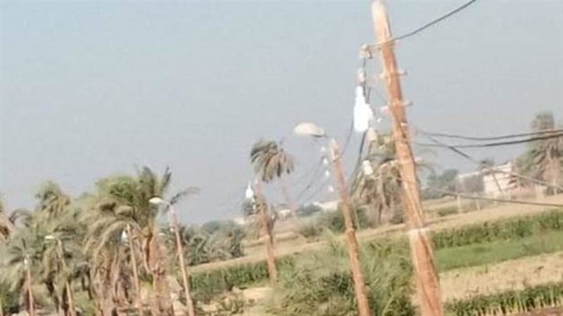 إصلاح أعمدة الإنارة