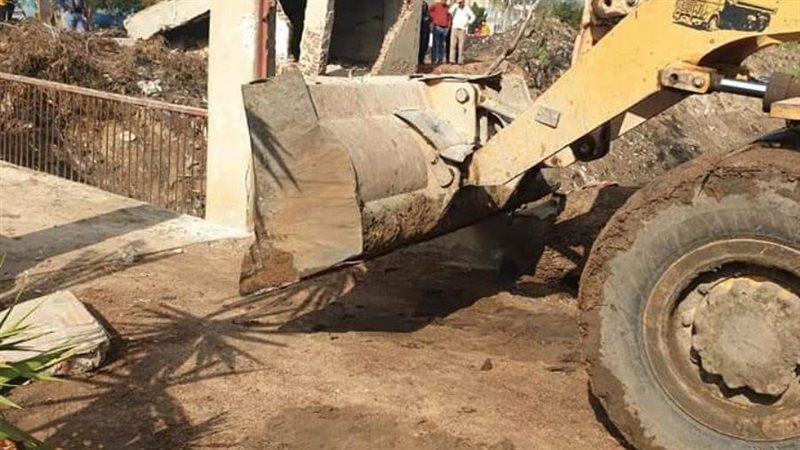 إزالة 10 حالات تعد