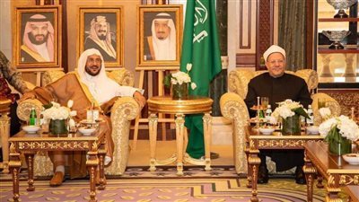 مفتي الجمهورية يلتقي وزير الشؤون الإسلامية السعودي على هامش زيارته للمملكة