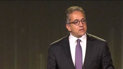 وزير السياحة والآثار يتحدث عما تم اكتشافه في طريق الكباش 