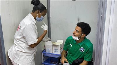 بعثة بيراميدز تخضع لمسحة كورونا بمطار كينشاسا