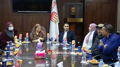 زيارة اللجنة البارالمبية للنادي الأوليمبي استعدادا لاستضافة البطولات الدولية