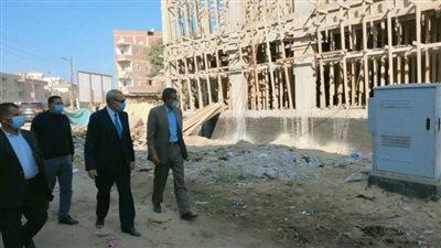 محافظ القليوبية يتفقد مشروعات «حياة كريمة» بقرى شبين القناطر