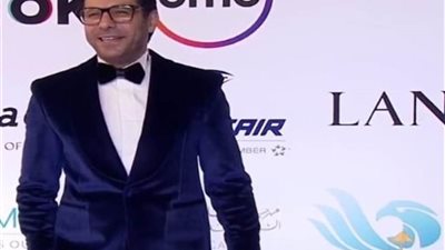 هذا ماقاله الفنان إيادى نصار عن تكريم كريم عبدالعزيز