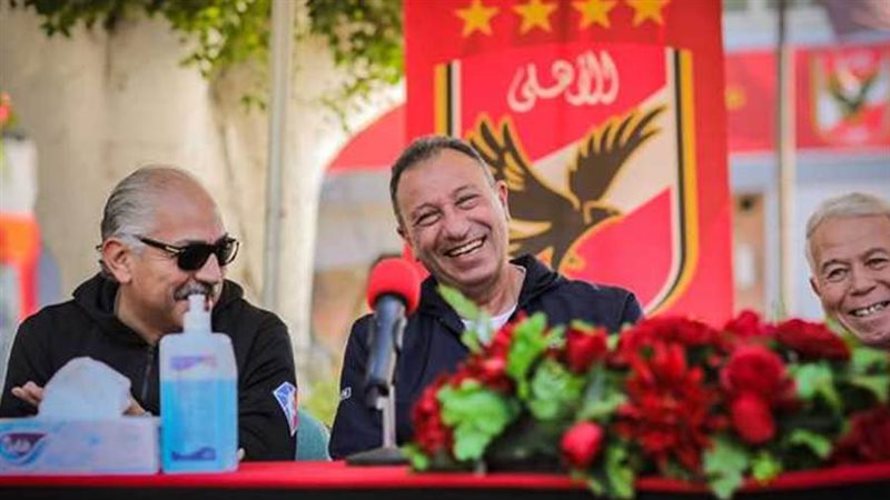 وصول الخطيب مقر الاهلي