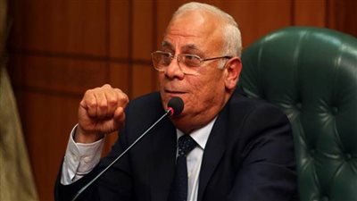 محافظ بورسعيد يستقبل محافظ دمياط ورئيس البورصة المصرية