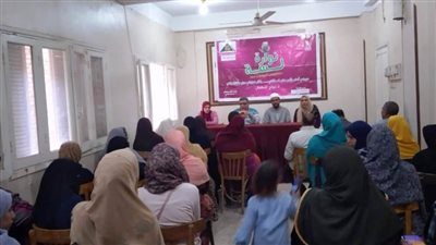 التربية والتعليم وتعليم الكبار والثقافة ينظمون ندوات للتوعية بمخاطر الزواج المبكر