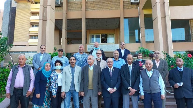 صوره وفد نقابة المهندسين