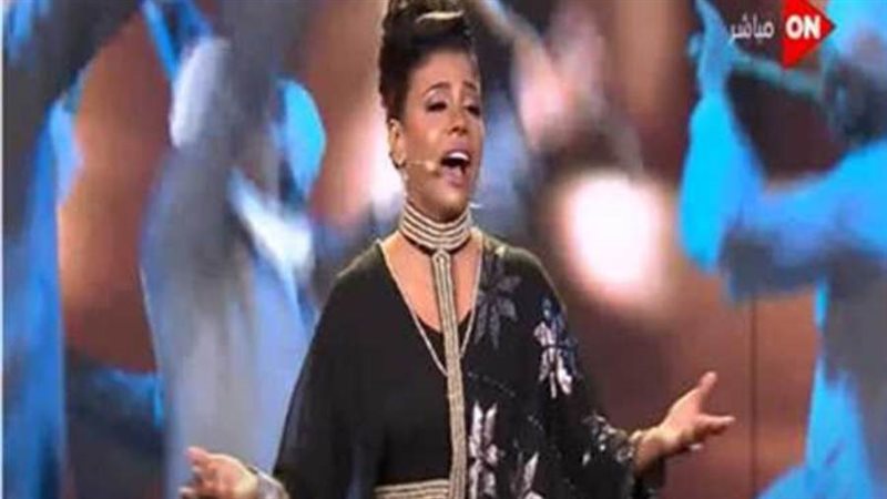 المطربة هند الراوي