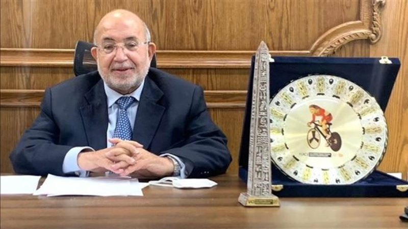 الدكتور وجيه عزام