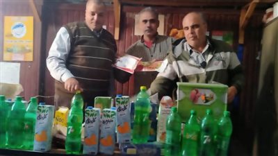 ضبط عبوات مواد غذائية مختلفة الأنواع منتهية الصلاحية بالبحيرة