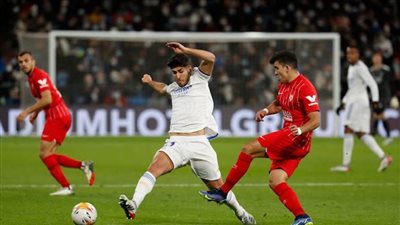 ريال مدريد يحطم آمال إشبيلية بفوز صعب في اللحظات الأخيرة