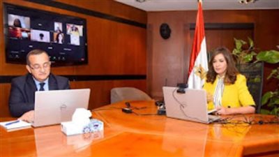 وزيرة الهجرة تعقد جلسة حوارية مع أولياء أمور طلاب الثانوية بكندا