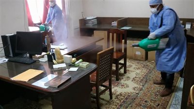 بالصور.. رش وتطهير المجلس الأعلى للآثار