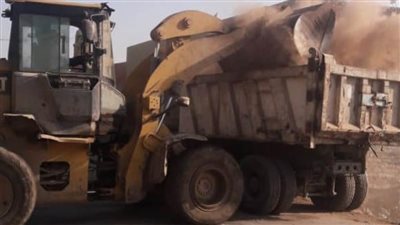 رئيس مركز الفشن يتابع الإجراءات المنفذة حيال الاستجابة لشكاوى المواطنين 