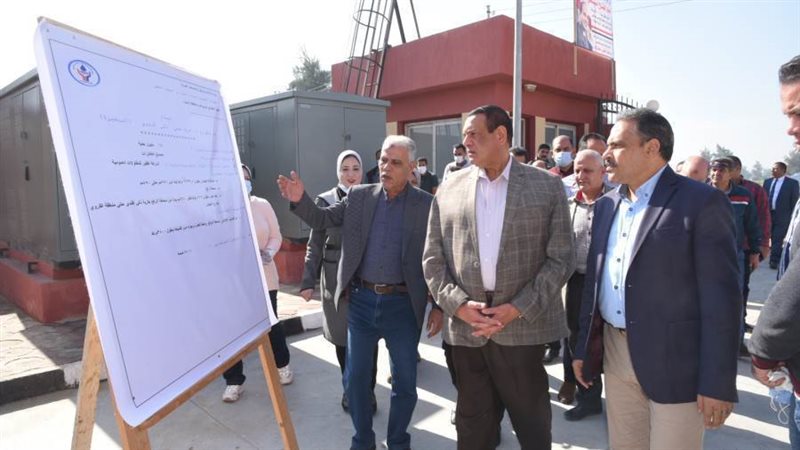 محافظ البحيرة يتفقد