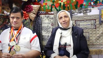  والدته صنعت منه بطل.. كريم من ذوي الهمم: بحب الرئيس السيسي جدًا وتحيا مصر