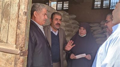 الزراعة تتابع منظومة توزيع الأسمدة للمزارعين بالجيزة