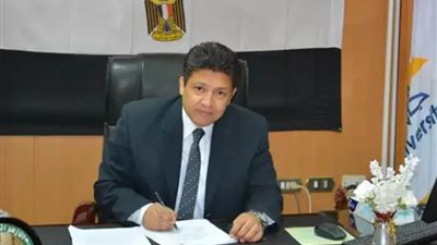 رئيس جامعة دمياط يؤكد الالتزام بقرار منع دخول غير الملقحين بدءًا من بعد غد