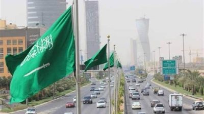 السعودية ترفع تعليق القدوم المباشر عن 6 دول من بينها مصر.. غدا