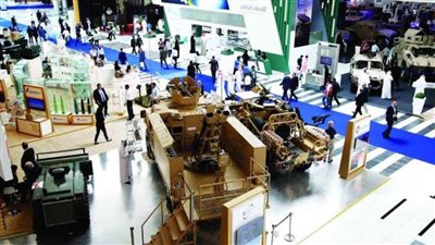 إقبال كثيف على معرض الصناعات الدفاعية 