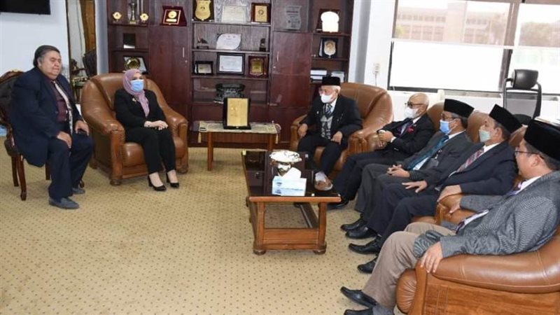 جانب من الزيارة