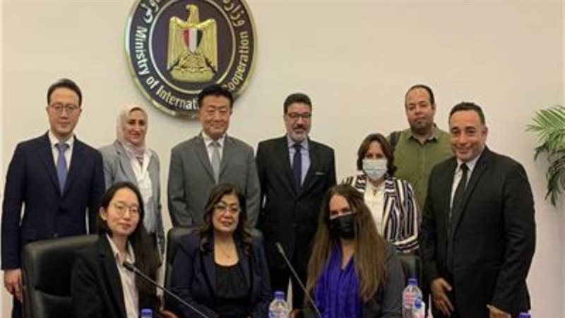 التعاون الدولي تلتقي