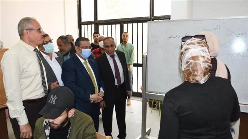 جانب من الزيارة