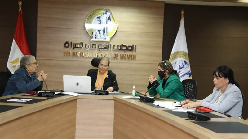 جانب من الندوة