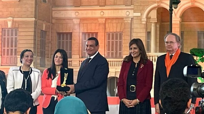 تكريم محافظ البحيرة