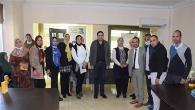 هواتف ذكية لـ  40 سيدة من أصحاب المشروعات الصغيرة ببنى سويف  