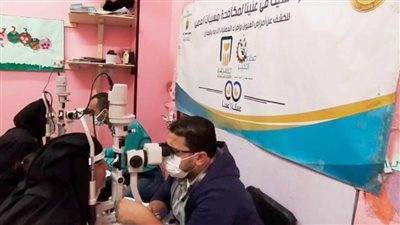 سوهاج: توقيع الكشف الطبي على 813 مواطنًا وصرف العلاج بالمجان 